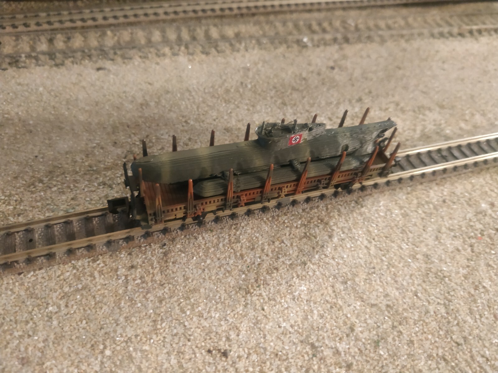 Picture 2 of 9