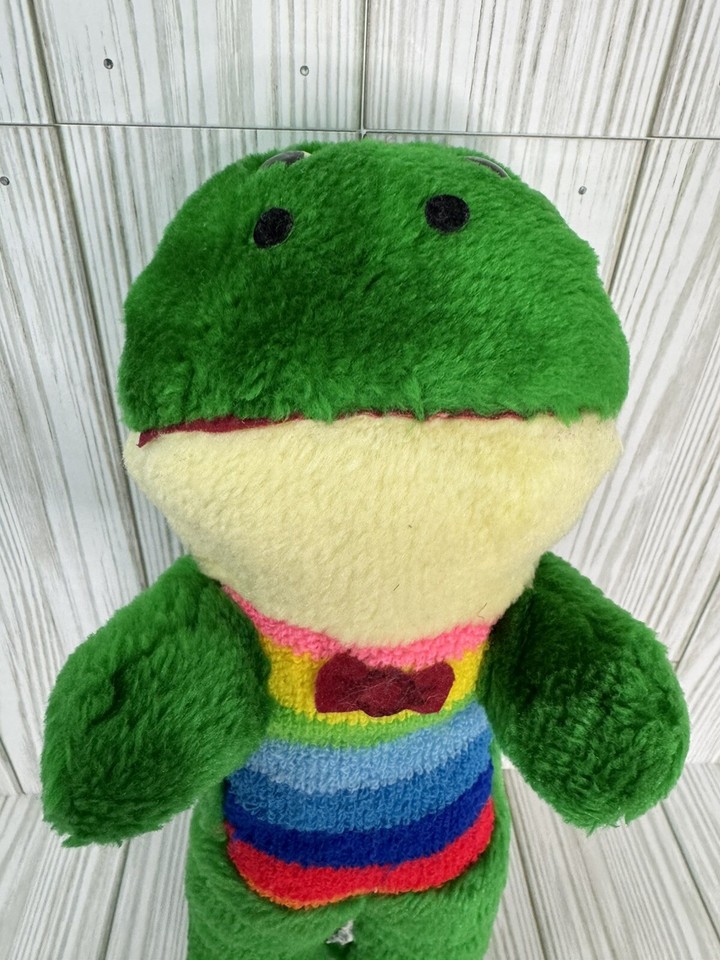 Vintage Rainbow Frog W/Bowtie Plush Stuffed Animal Fair Carnival Toy 11 ...