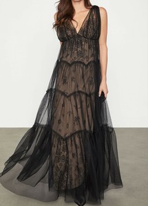 bcbg lace