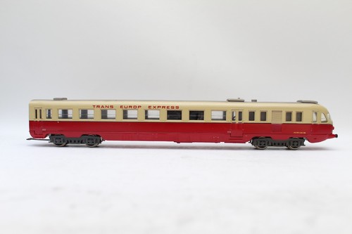 PO RIVAROSSI 703 FS TRANS EUROPE EXPRESS TEE 442 201 DMU LOCOMOTIVE PAIR HO C15 - Picture 7 of 24