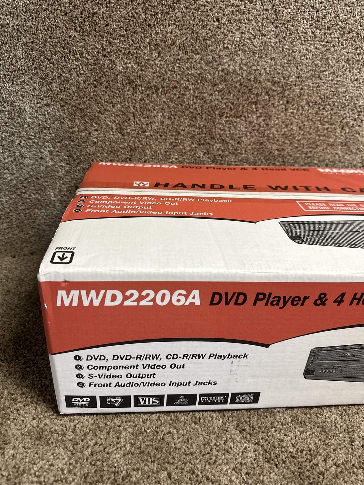New Magnavox MWD2206 DVD Player And 4 Head VCR Combo New