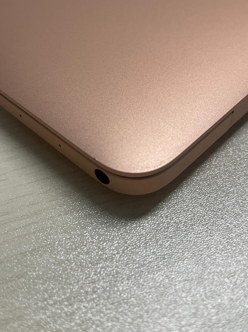Lightest Portable and popular Apple MacBook 12 Lightest Portable and popular Apple MacBook 12