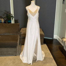 Women  s White Wedding Dress Leg Slit Silver Beading Corset Back Size 6 NWOT