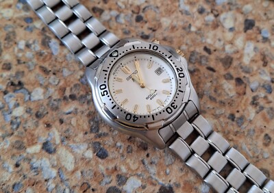 Ladies Seiko AGS Scuba 200m Quartz 3M22 0D20 December 1996 | eBay