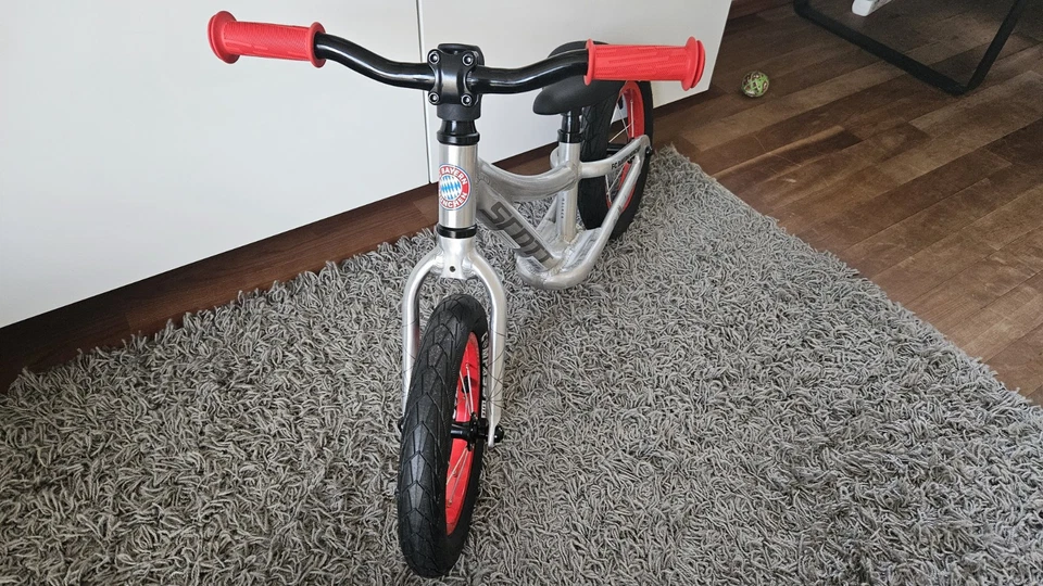 Laufrad Scott Walker "FC Bayern München " Neu und Unbenutzt - Versand möglich