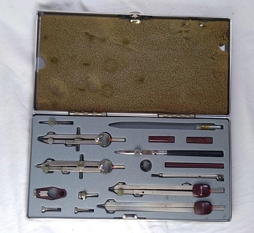 Almost Rotring Drafting Tools Compass Set - Foto 13 di 14