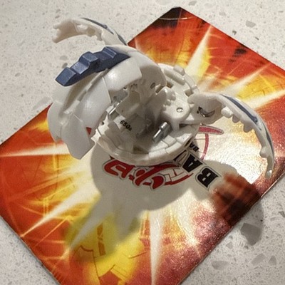 Bakugan - White Naga Dragonoid Nintendo  DS Exclusive - Battle Brawlers Rare Tc3