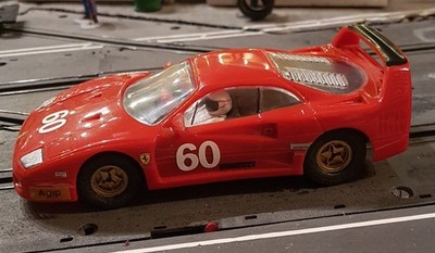 Ferrari F40, mit Video, rot, für Carrera Universal 1:32, rot, läuft 1a