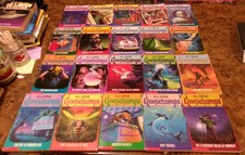 64 Goosebumps Complete Set 1-62 + 2 Graphic N...