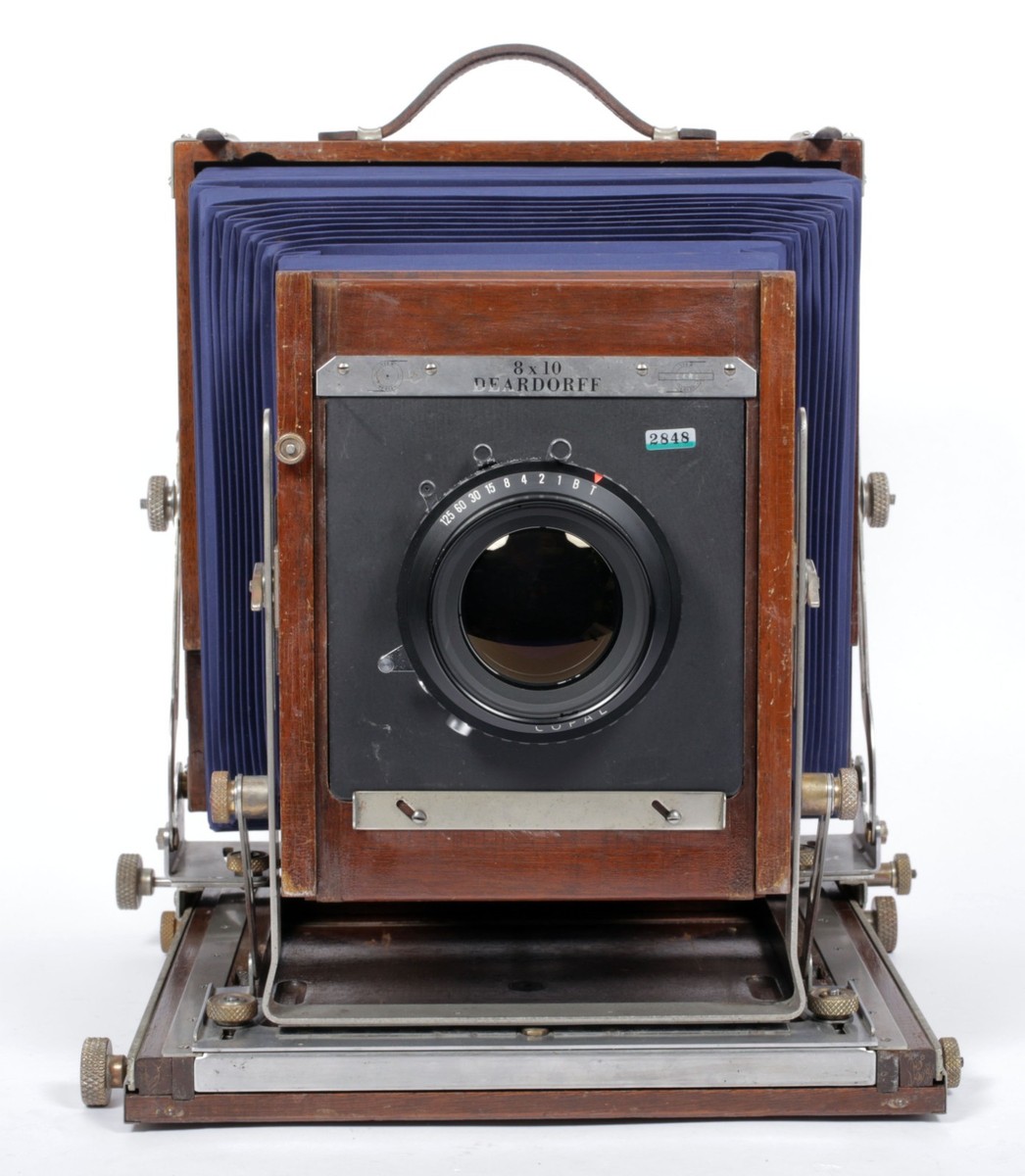 Deardorff V8 8X10 camera w/ front swings + 300mm F5.6 lens +HOLDER