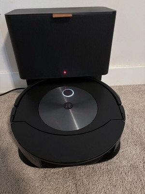 iRobot Roomba Combo J7 Plus With The Auto Mop Pad Raising. Read description!!!