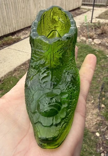 Vintage Emerald Green Glass Slipper Victorian Glows