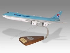 Boeing 747-8F Korean Air Cargo Desk Wood Airplane New Model Large Scale 1/200