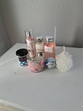 Bath  Body Works Gingham GORGEOUS Gift Set