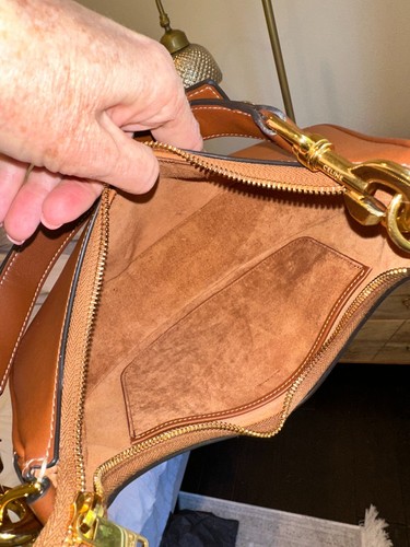 Celine Medium Ava Strap Bag mit extra Crossbody/langem Riemen; Etikett, Quittung, Box! - Bild 19 von 20