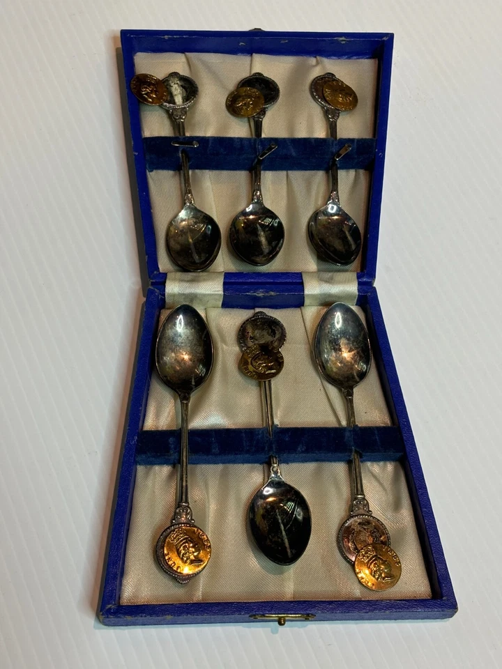 Reina Isabel II 1953 Medallón Moneda Sheffield Inglaterra Juego de Cuchara de Té DAÑADO Foto 2 de 4