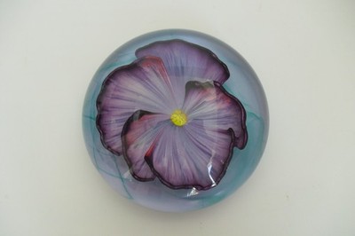 Boxed Ltd Ed Caithness ''Nachdenklichkeit'' Briefbeschwerer (317) - H MacDonald - 3 3/4''