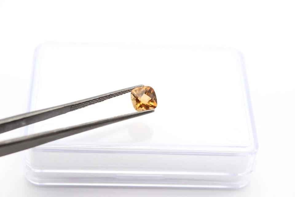 Turmalin Gelbgold Edelstein facettierte Cushion Schmuck Basteln Sammeln 6x6 mm - Bild 2 von 4