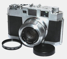 Aires 35 III L - H Coral 4.5cm f1.9 Film Camera - FOR PARTS OR REPAIR