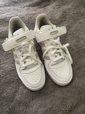 Size 7.5 - adidas Forum Low White Halo Green