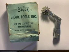 Vintage SIOUX TOOLS INC Part # 1214 Cleaning Tool Buffers & Polisher Bonnets NIB