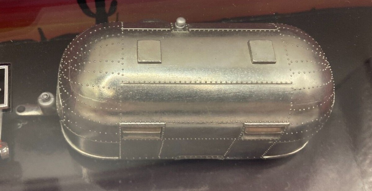 NEW Hot Wheels Collectibles Cool Classics Series Airstream Dream