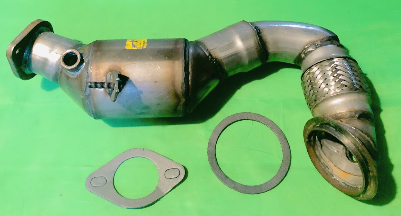 20072010 BMW E90 335i 335xi 135i N54 Engine Catalytic Converter