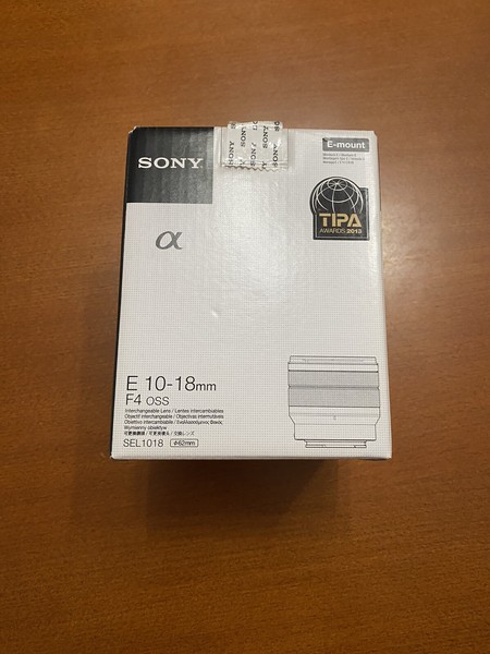 Sony E 10-18 mm F/4 OSS Objetivo