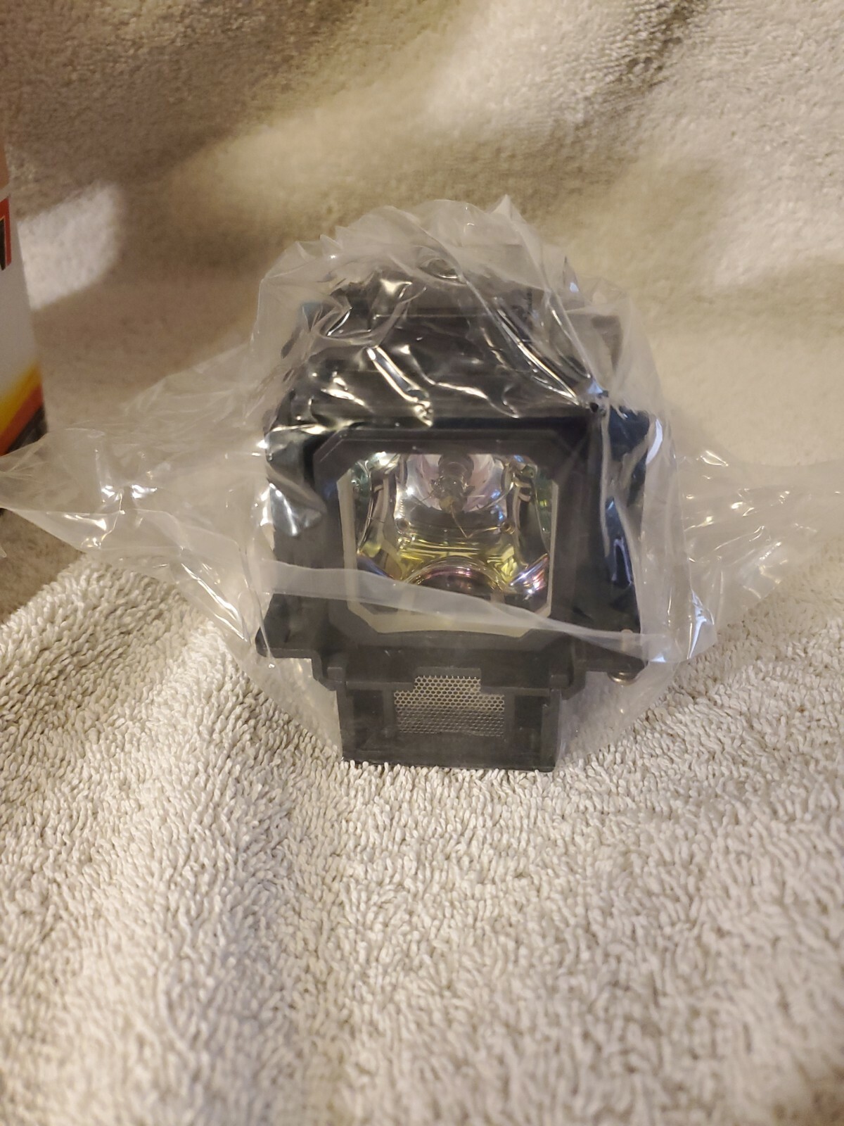 V7 VPL790-1N Lamp for select NEC projectors