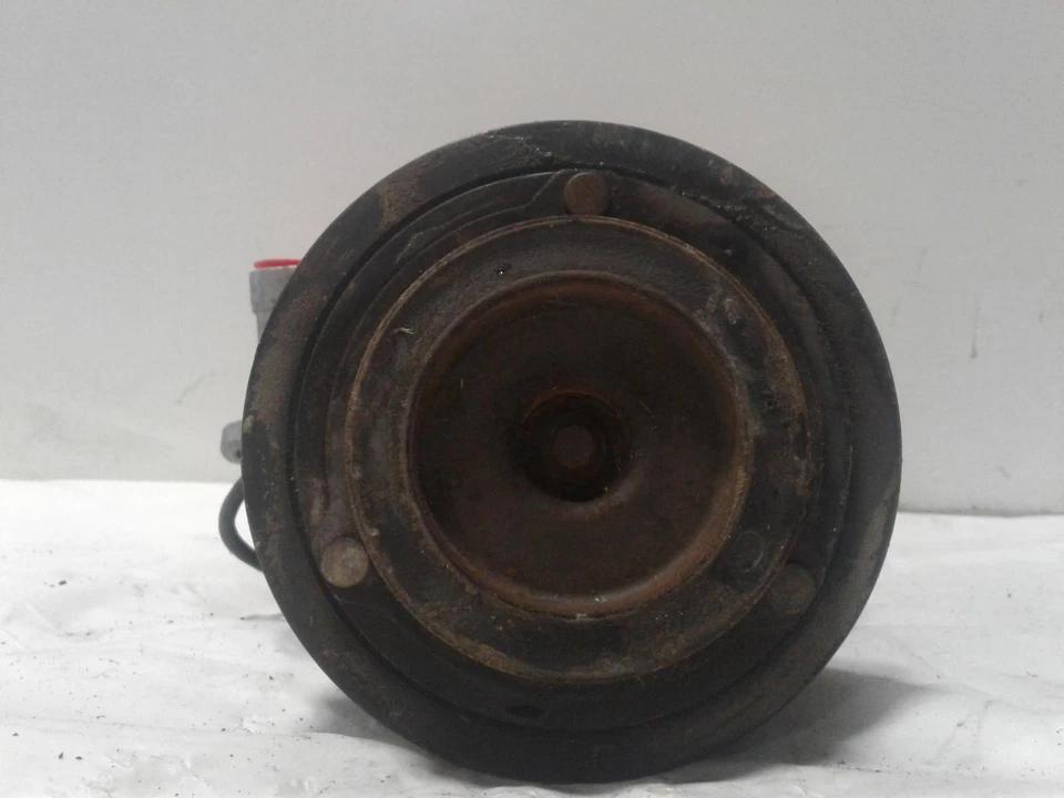 Used A/C Compressor fits: 2000 Kia Sephia from 5/17/99 Grade A - Image 3 of 4