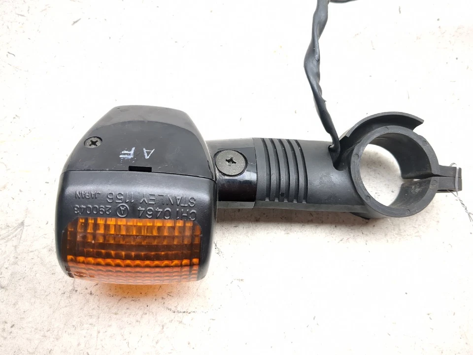 Luz indicadora intermitente intermitente señal de giro delantera izquierda Honda NT650 Hawk GT 88-91 Foto 3 de 4