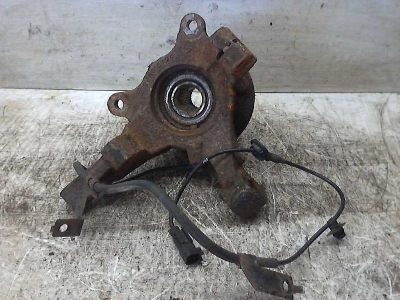 Husillo/nudillo delantero del conductor con freno de tambor trasero ABS compatible con calibre 07-09 137079 Foto 3 de 4