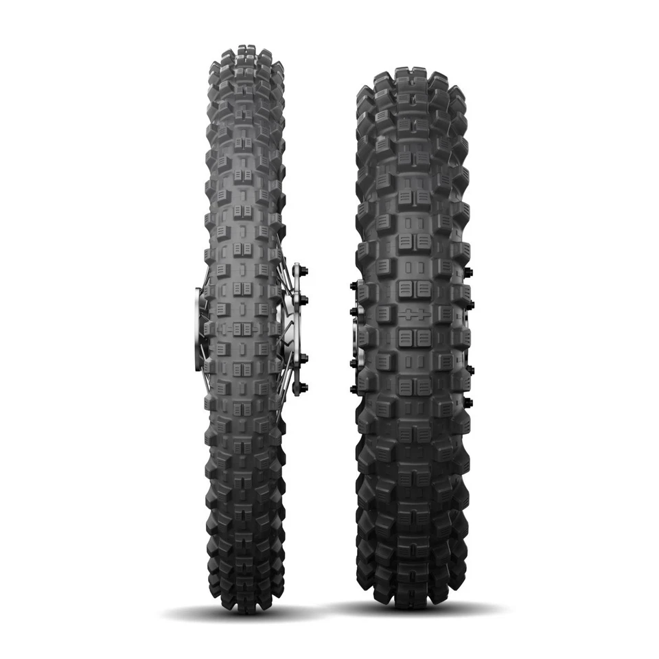 140/80 18 70R Pneumatico Estivo MICHELIN Tracker Moto - Immagine 2 di 4