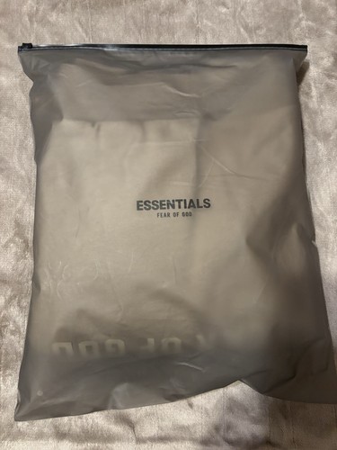 NEW Fear of God Essentials Hoodie Dusty Beige Size Medium 100% Authentic ✅ - Picture 8 of 9