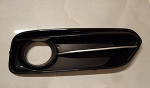 BMW F20 Original LED Nebelscheinwerfer Gitter Rechts