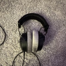 beyerdynamic DT 770 Pro Over-Ear Headphones Black Gray Adjustable Headband