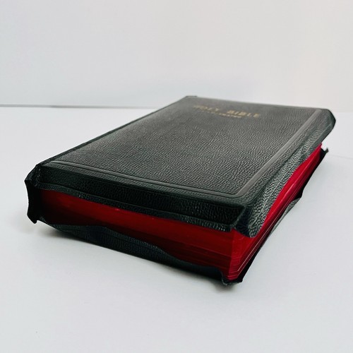 Holy Bible Illustrated Red Side Black Leather King James 1611 edition 7x4.5x1.5 - Picture 2 of 12