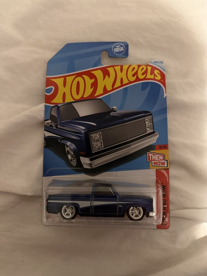 2024 Super Treasure Hunt 83 Silverado Ellen Shandra