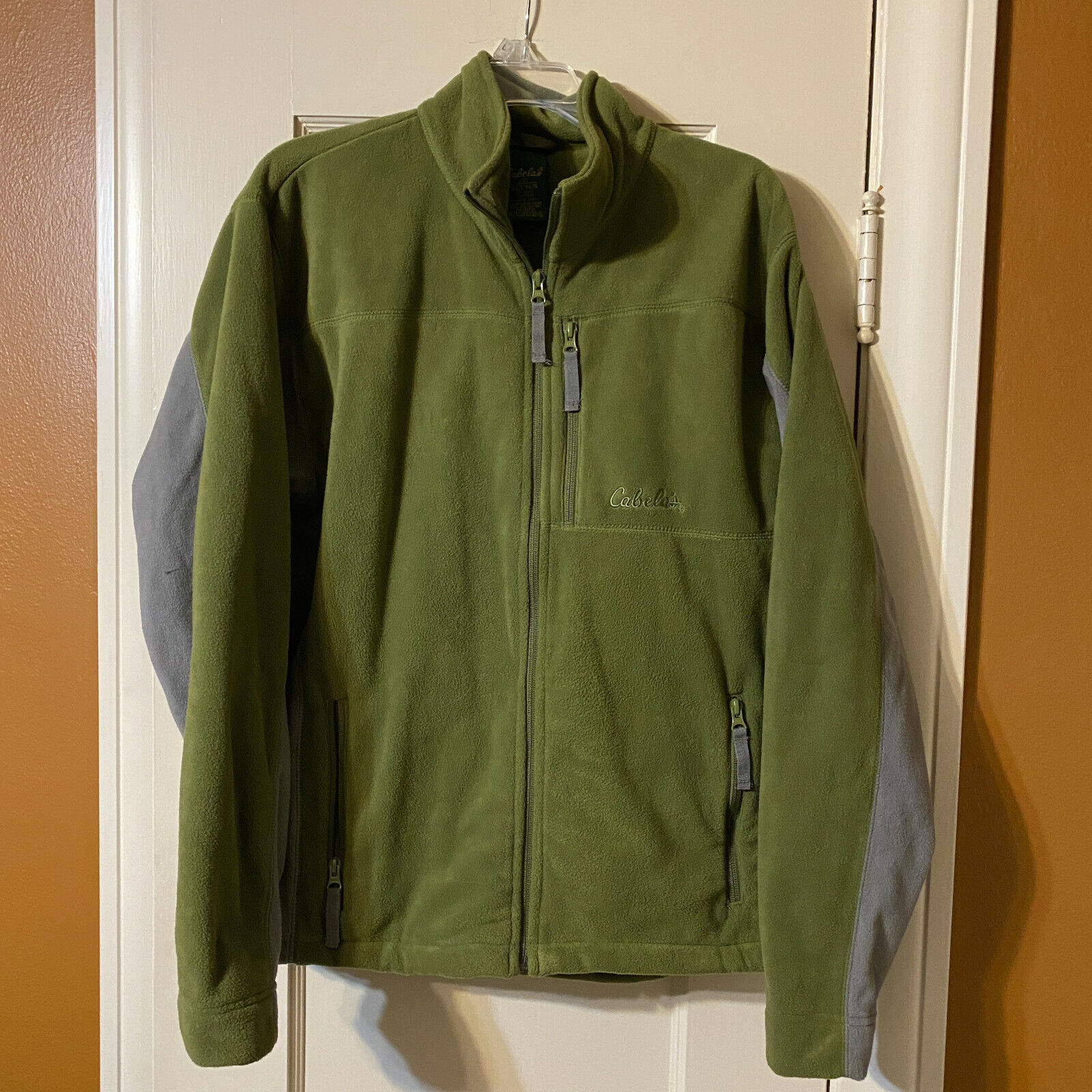 Used Mens Cabelas Green Gray Zip Jacket Fleece Large L RN 56835