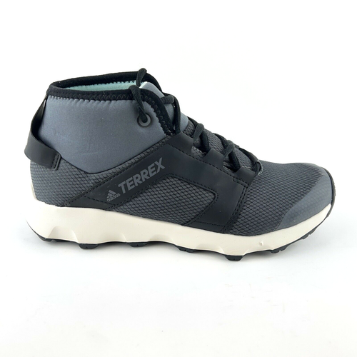 insulated sneakers womens