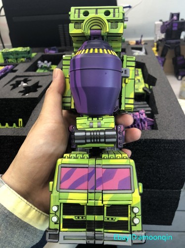 New Transformable Toys Toyworld TW-C07A Devastator Animation Standard Version - Picture 9 of 12