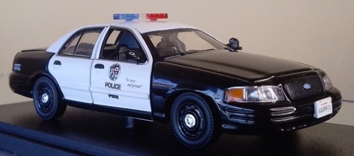 FORD CROWN VICTORIA 2001 POLICE 1/43 GREENLIGHT - Imagen 7 de 9