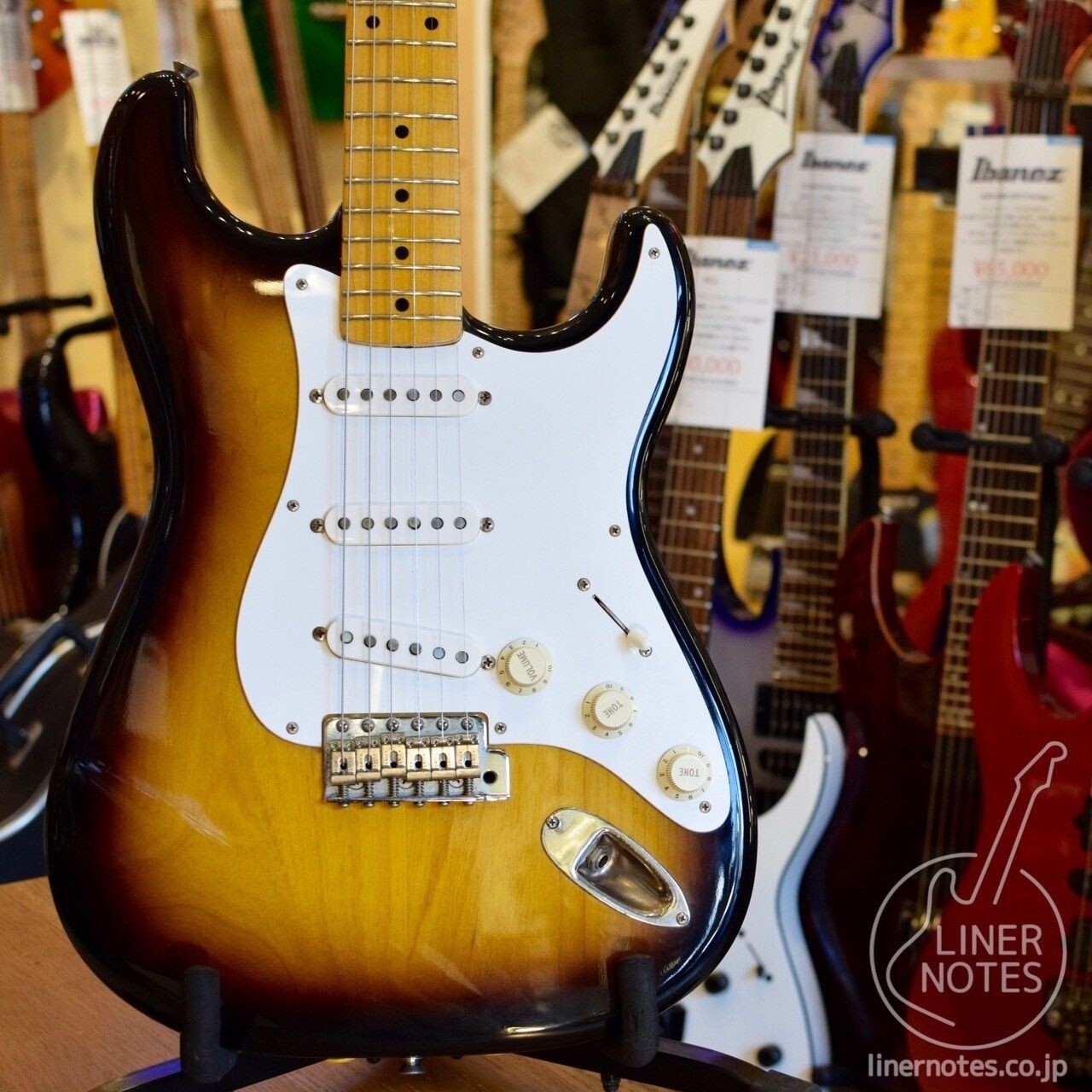 Guitarra Eléctrica Hecha en Japón Fender Japón 1993-1994 ST57-70 Stratocaster (2 Ton Guitarra Guitarra Guitarra Eléctrica Hecha en Japón Fender Japón 1993-1994 ST57-70 Stratocaster (2 Ton calidad fantástica