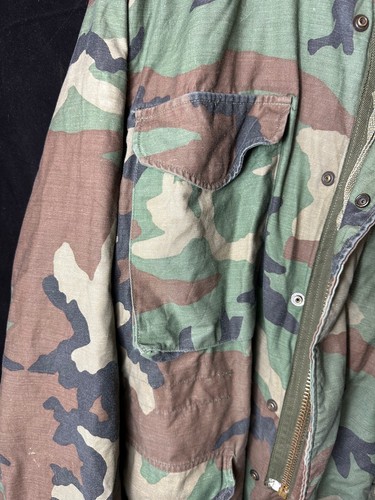 Genuine US M65 Woodland Camouflage Field Jacket - Small Short - Picture 3 of 22