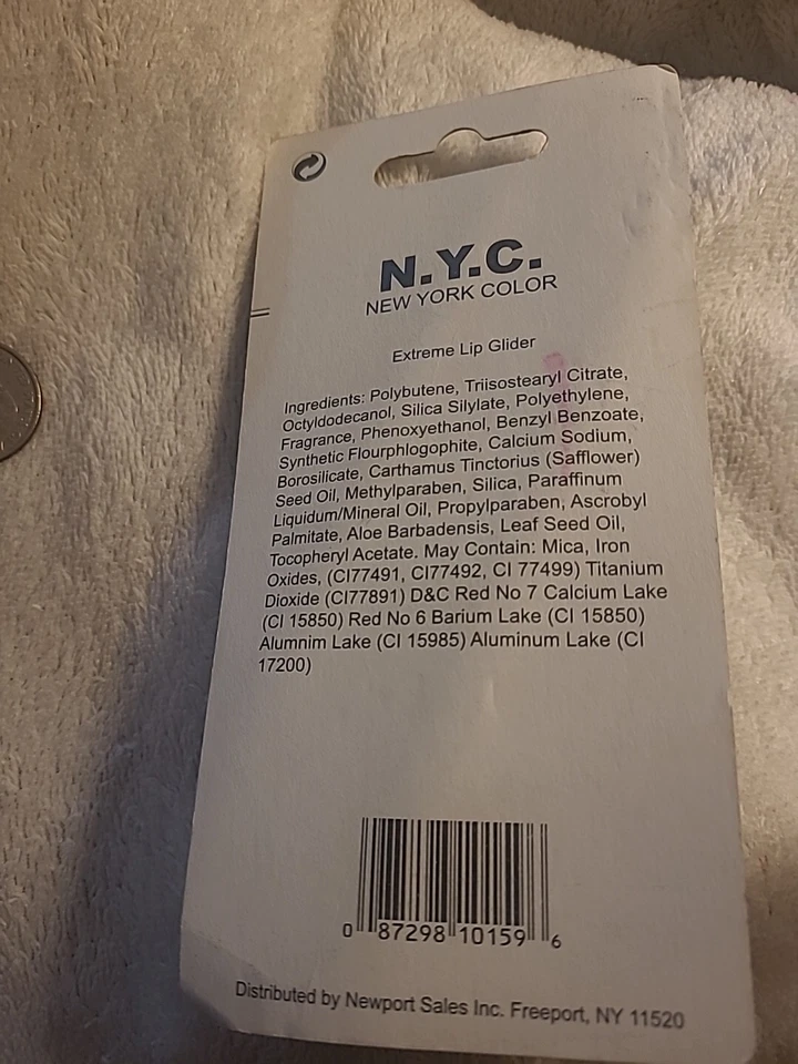 N.Y.C. Brillo de labios New York Color Extreme Lip Glider 525U rojo gran manzana raro... Foto 3 de 4