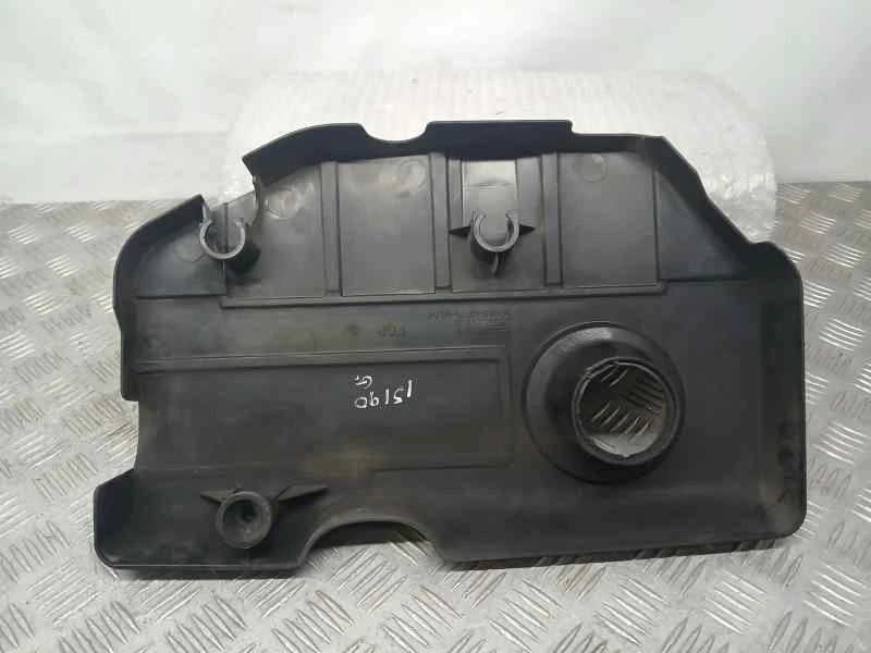 55355218 tapa motor para OPEL ASTRA H CARAVAN COSMO 2004 4716899 - Imagen 2 de 4