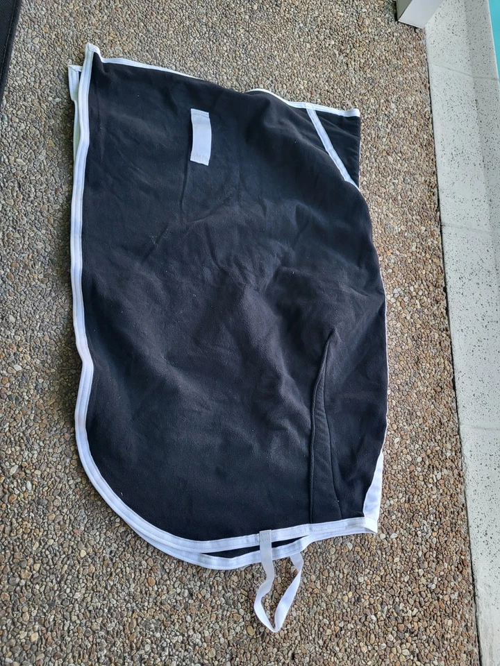 2 Viertel Blätter, blau, lila Wagenheber, Markenlos M