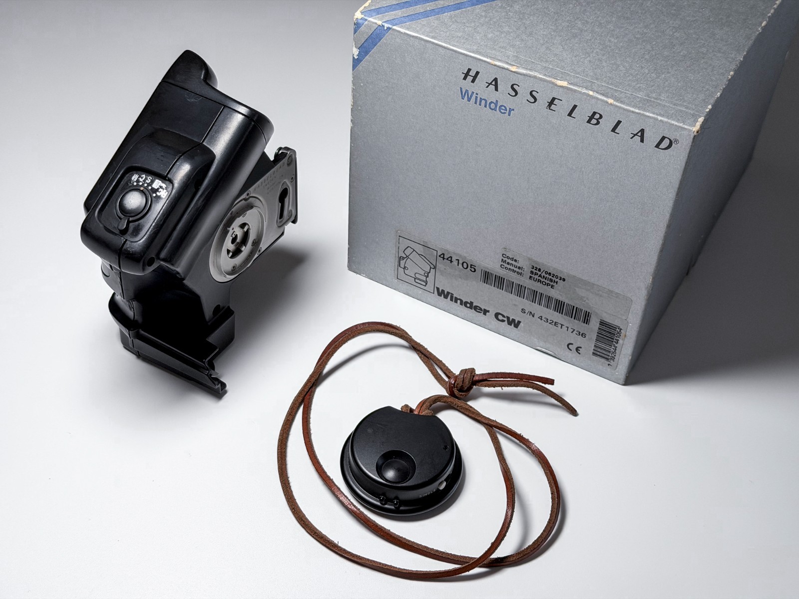 Hasselblad Winder CW for 503CW + IR Remote - Tested and Perfectly Working