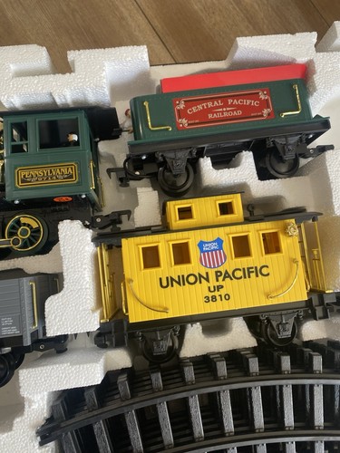 Coastal Express 33pc G Gauge Train Set Remote Control-Sounds-Smoke - Picture 9 of 22