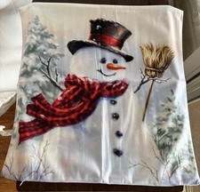 Set of 4 Christmas Decorative PILLOW CASES 18x18 NWOT Snowman Winter Theme